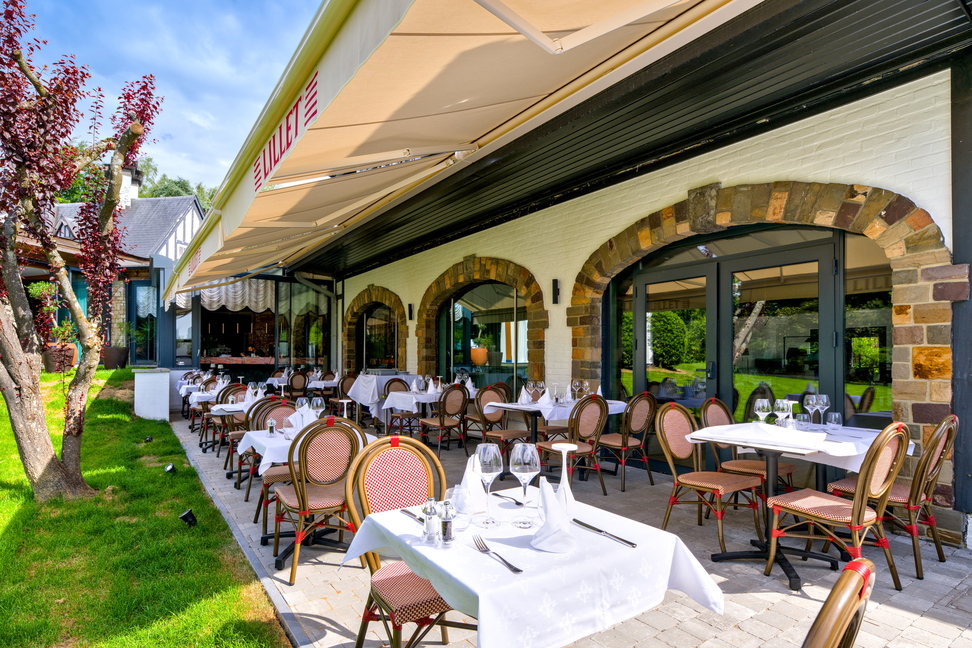 Terrasse extérieure du Barbizon